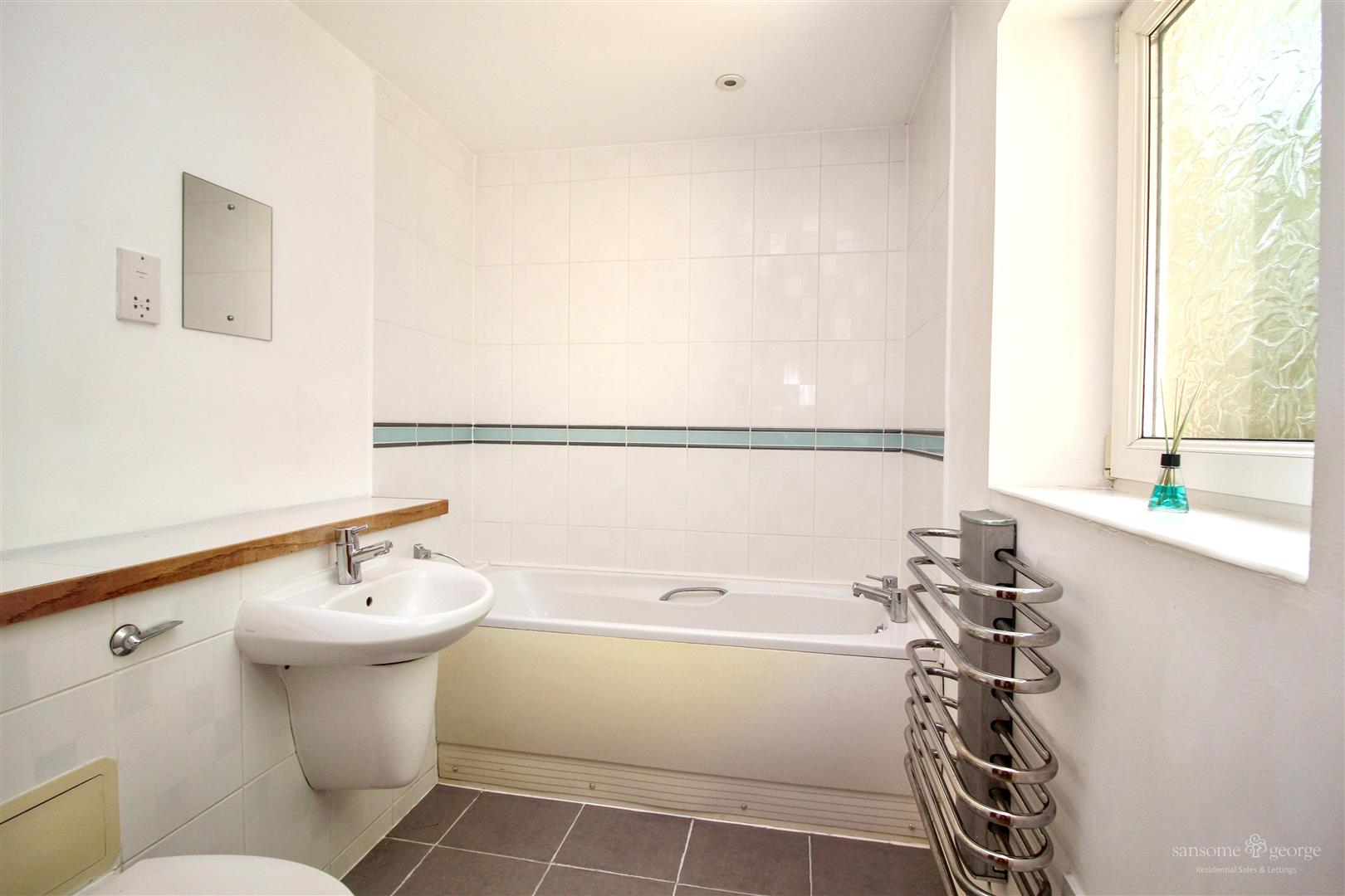 Branagh Court, Reading